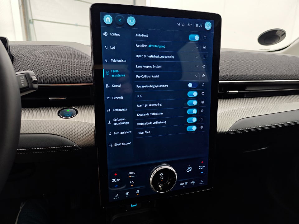 Ford Mustang Mach-E 98 Extended Range 5d