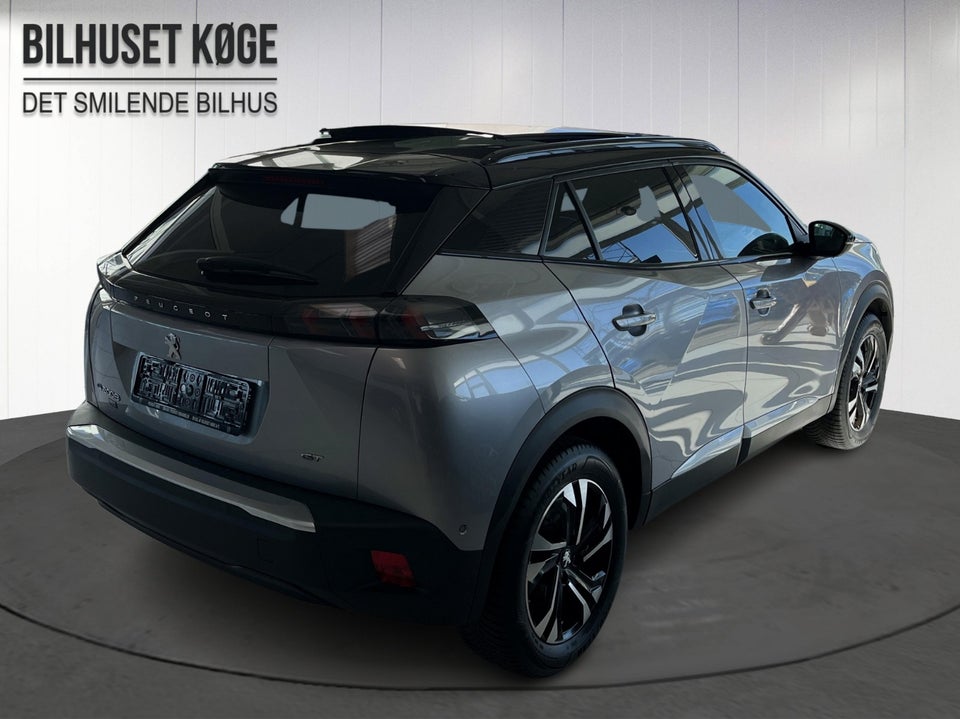 Peugeot e-2008 50 GT Sky 5d