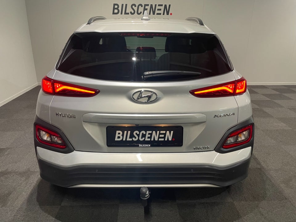 Hyundai Kona 64 EV Advanced Premium 5d