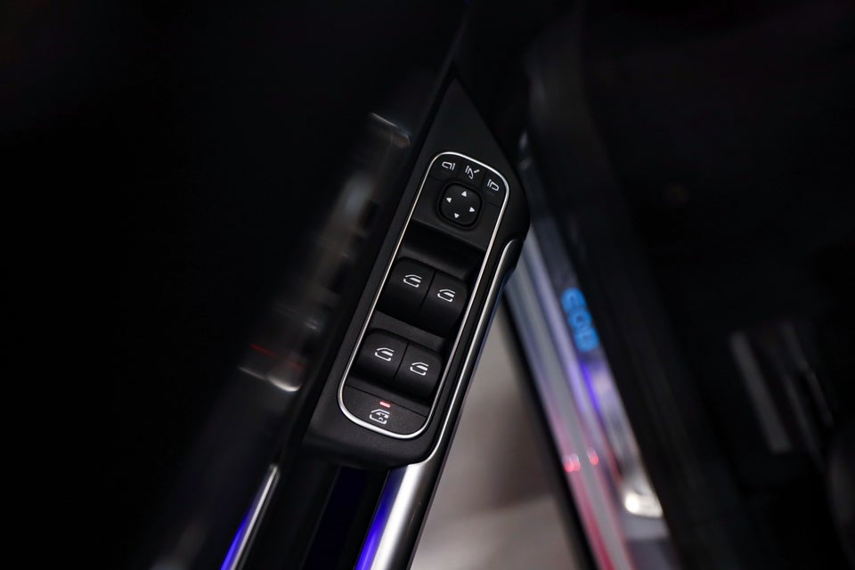 Mercedes EQB250+ AMG Advance 5d