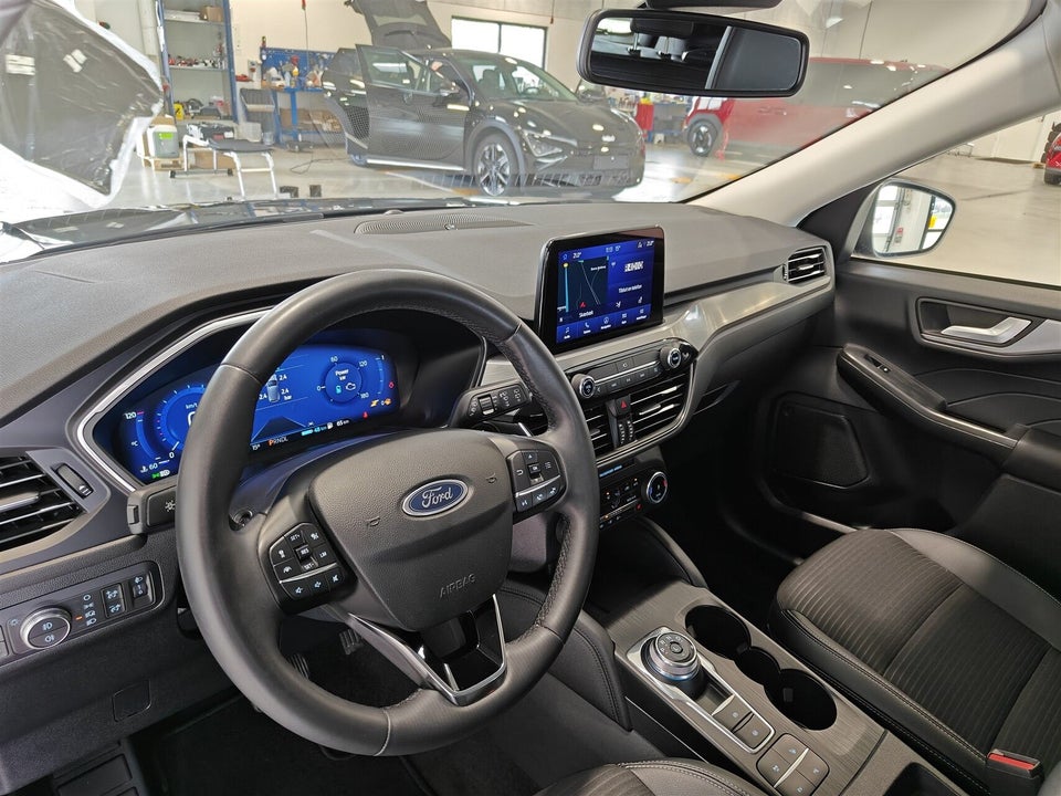 Ford Kuga 2,5 PHEV Titanium X CVT 5d
