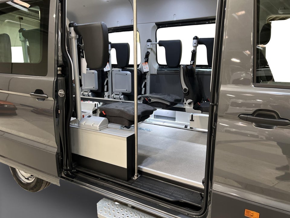 VW Crafter 35 2,0 TDi 140 L3H2 aut.