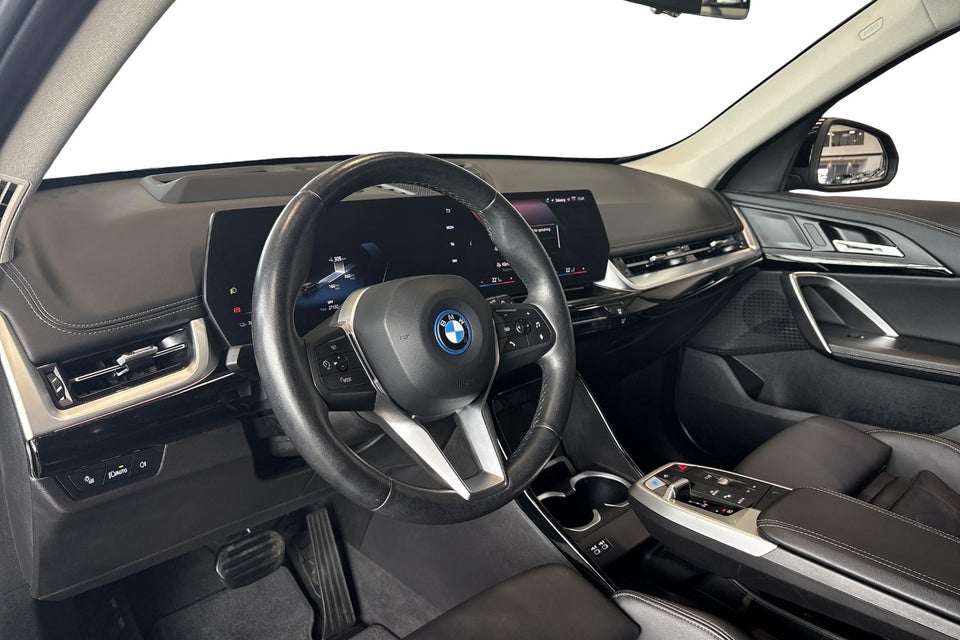 BMW iX1 eDrive20 X-Line 5d