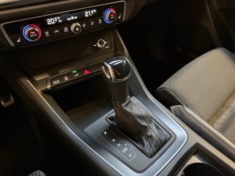 Audi Q3 45 TFSi e S-line Prestige S-tr. 5d