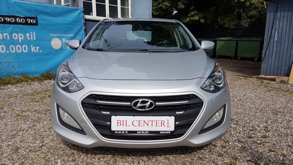 Hyundai i30 1,6 GDi Style Eco 5d