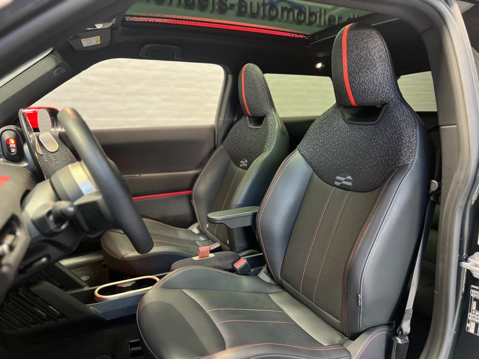 MINI Cooper SE JCW Trim XL 3d