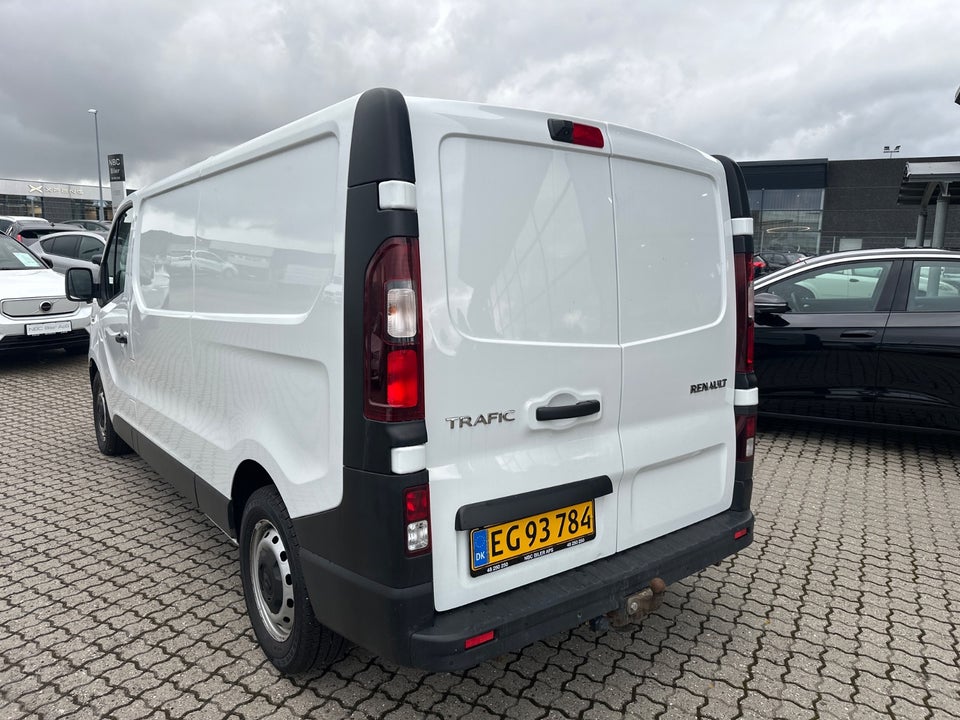 Renault Trafic T29 2,0 dCi 120 L2H1