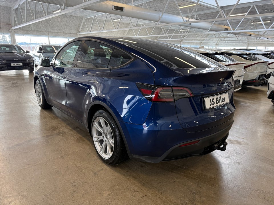 Tesla Model Y RWD 5d