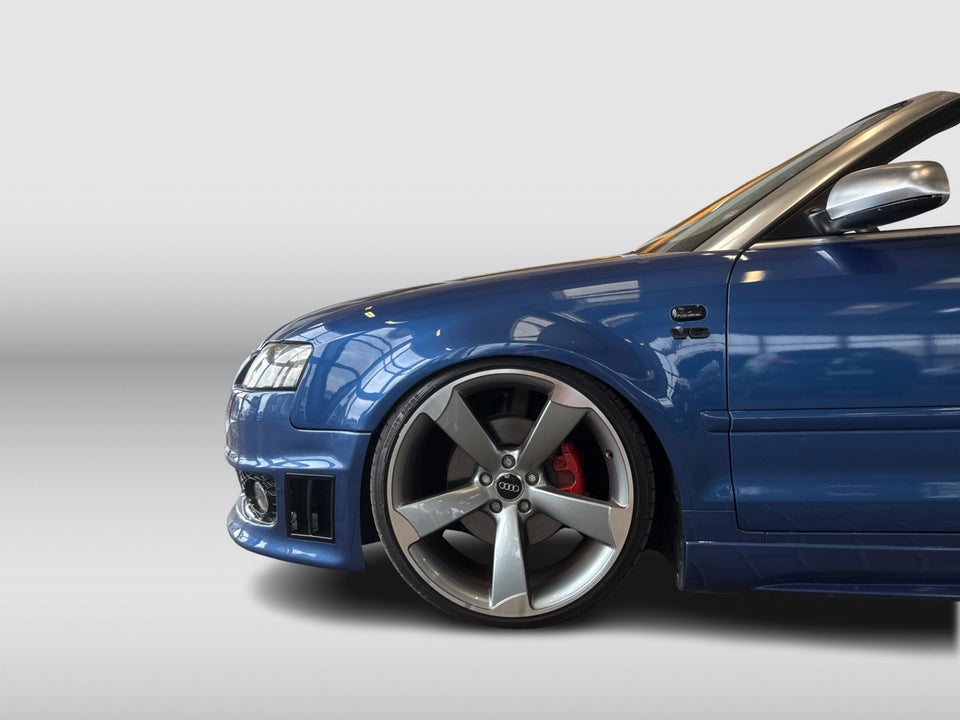 Audi A4 2,4 V6 Cabriolet 2d