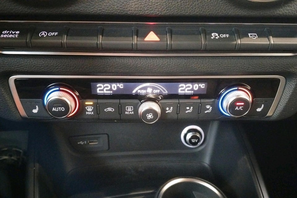 Audi A3 1,6 TDi 116 Sport S-tr. 4d