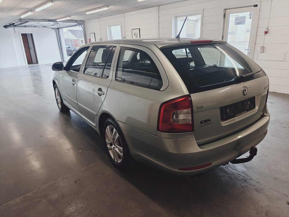 Skoda Octavia 1,4 TSi 122 Elegance Combi GreenT 5d