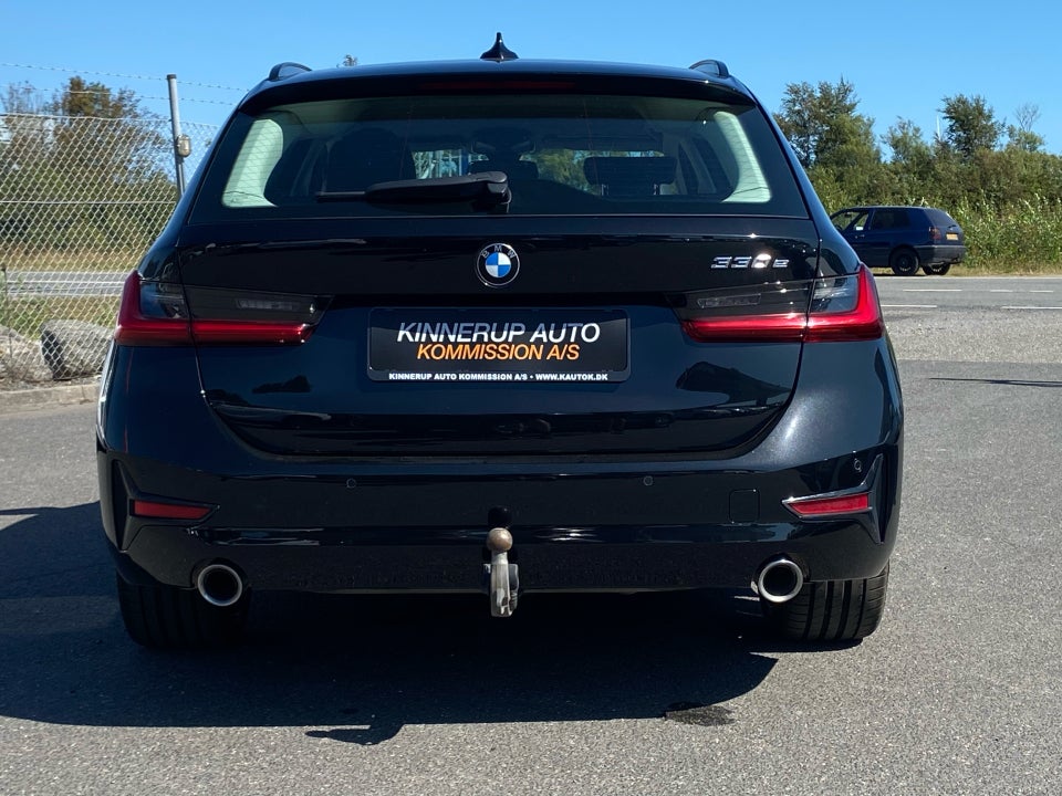 BMW 330e 2,0 Touring Sport Line aut. 5d