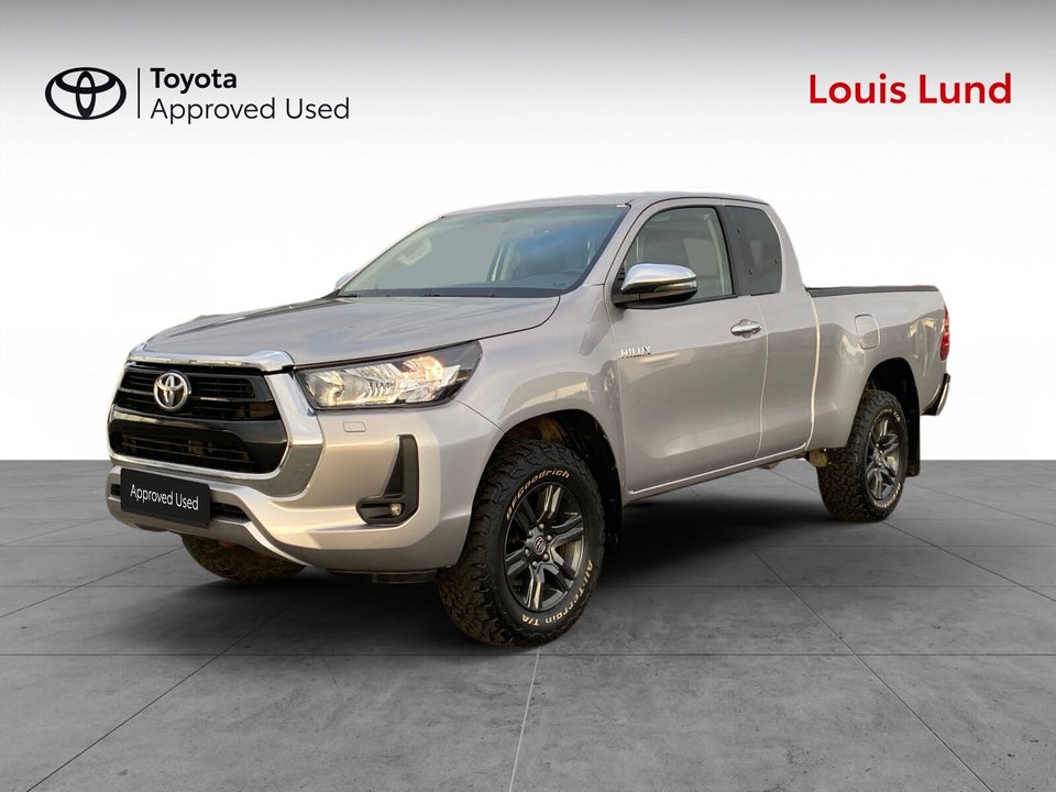 Toyota HiLux 2,4 D T3 Ex.Kab 4d