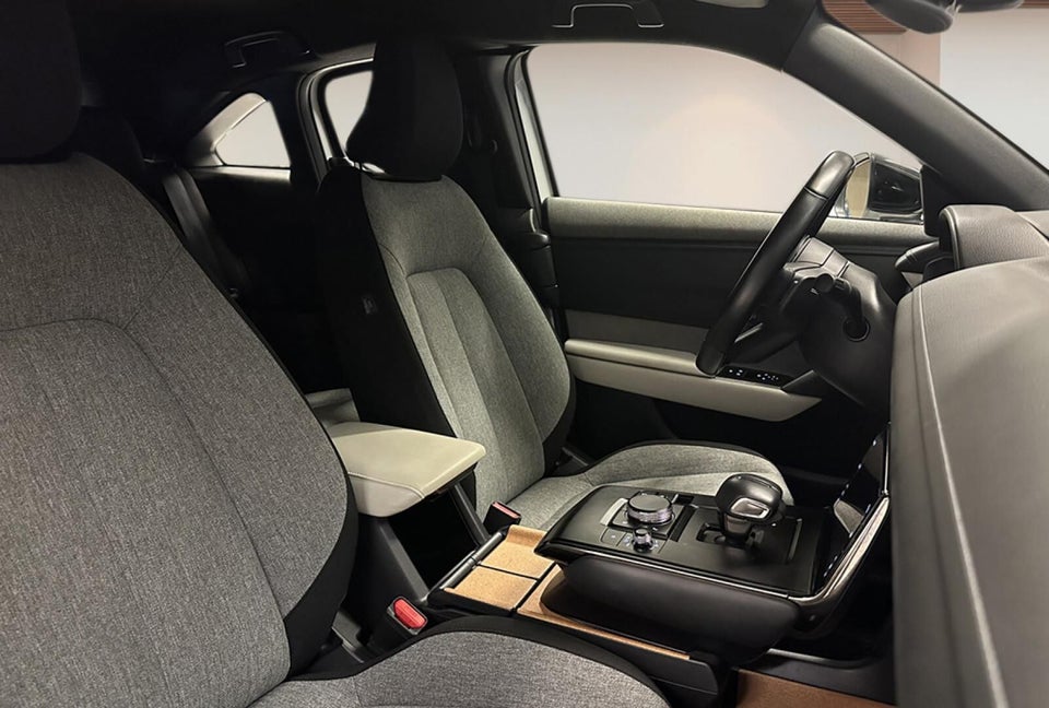 Mazda MX-30 e-SkyActiv Cosmo 5d