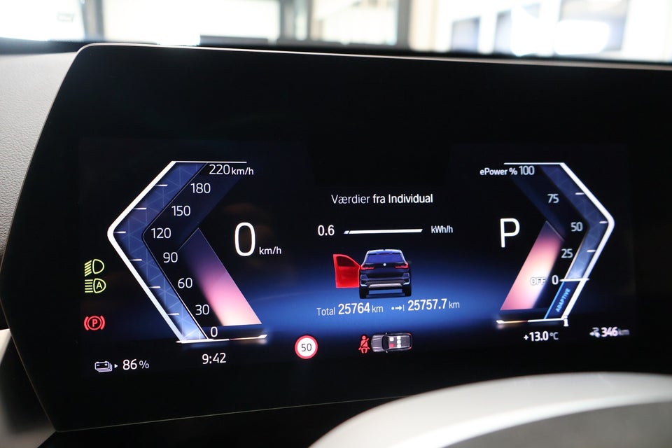 BMW iX1 eDrive20 X-Line 5d
