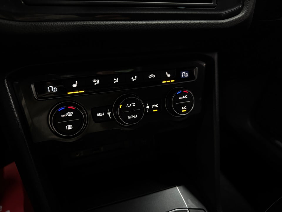 VW Tiguan 2,0 TSi 180 R-line DSG 4Motion Van 5d