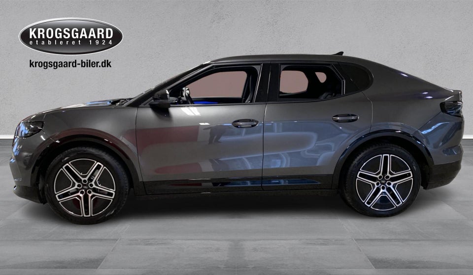 Ford Capri 82 Premium Extended Range 5d