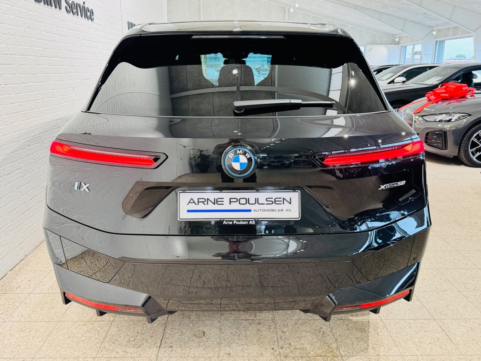BMW iX xDrive50 Supercharged 5d