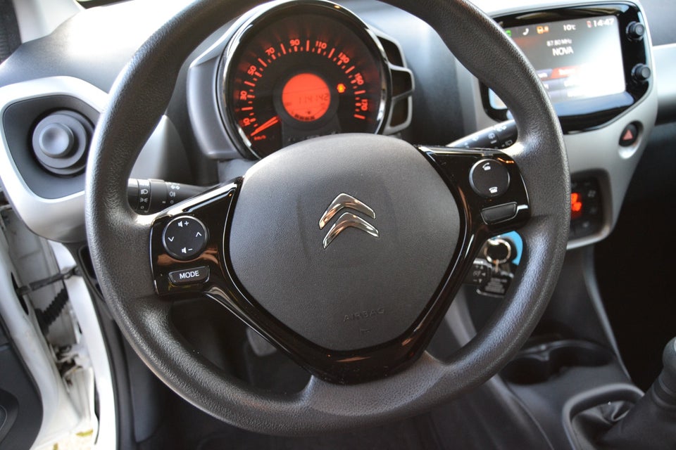 Citroën C1 1,2 PureTech Feel 5d