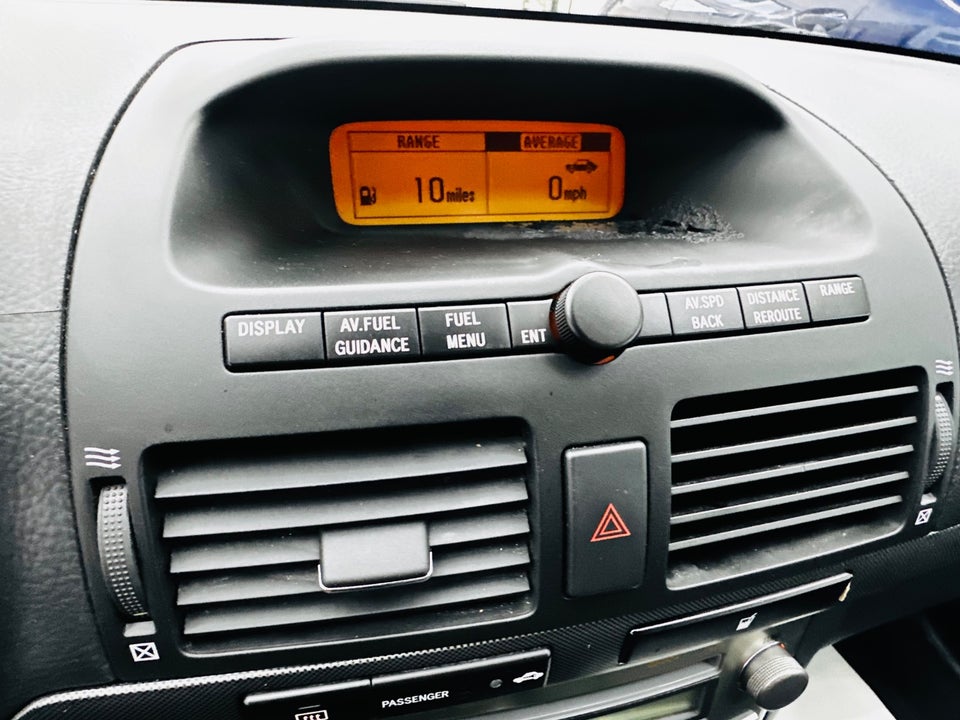 Toyota Avensis 1,8 VVT-i Sol 5d