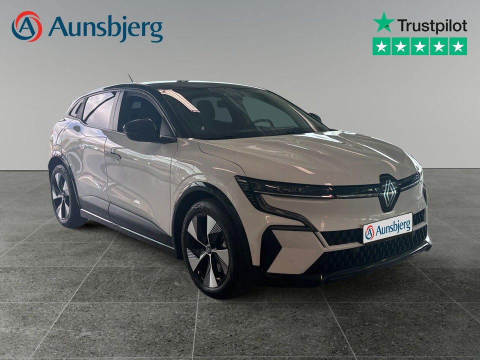 Renault Megane E-Tech 40 Equilibre 5d
