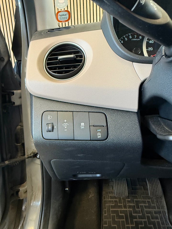 Hyundai i10 1,0 Move 5d