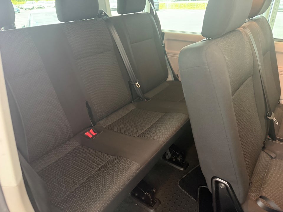VW Caravelle 2,0 TDi 102 Comfortline lang