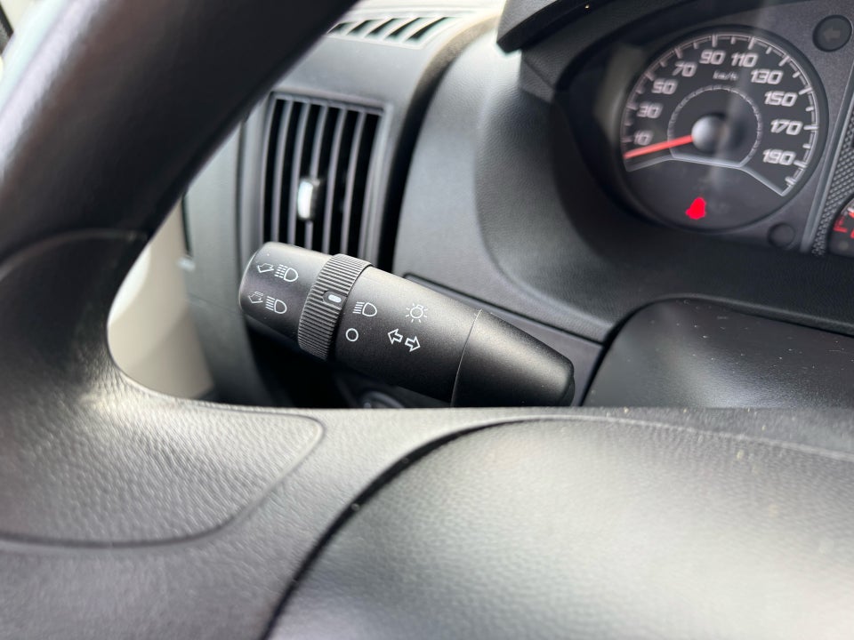 Citroën Jumper 30 2,2 HDi 130 Kassevogn L2H1