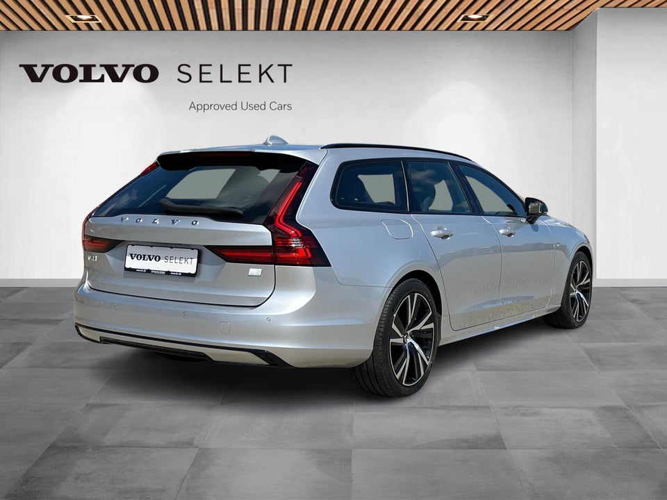 Volvo V90 2,0 T6 ReCharge R-Design aut. AWD 5d