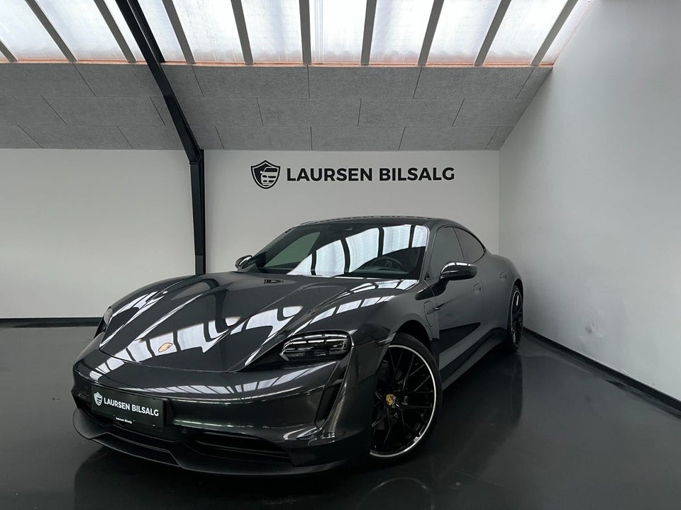 Porsche Taycan 4d