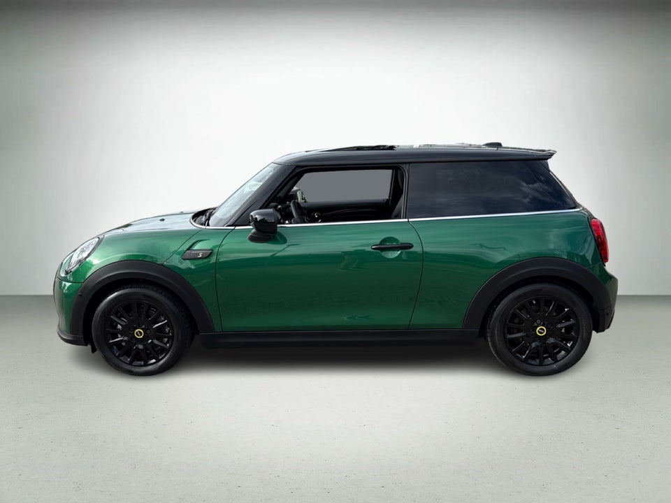 MINI Cooper SE Classic Trim 3d