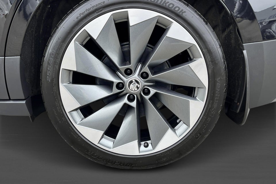 Skoda Enyaq 80 iV Suite 5d