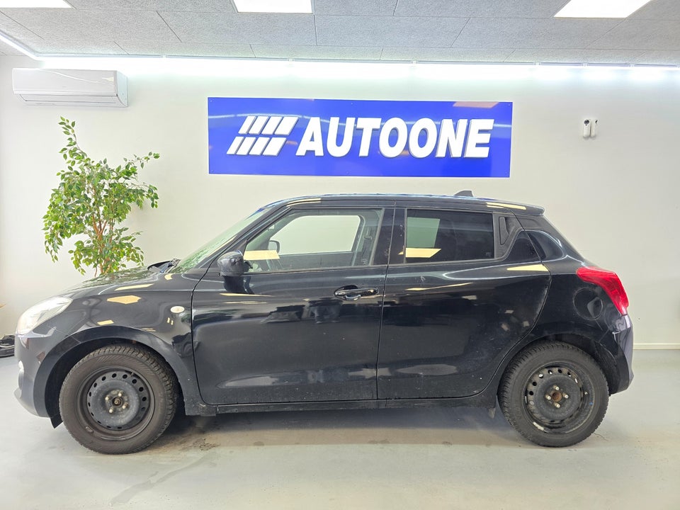 Suzuki Swift 1,2 mHybrid Action Star 5d