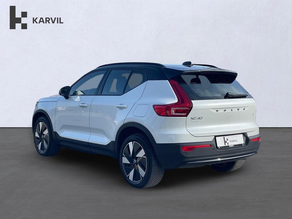 Volvo XC40 ReCharge Extended Range Plus 5d
