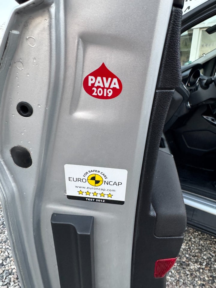 Ford B-MAX 1,0 SCTi 125 Titanium 5d