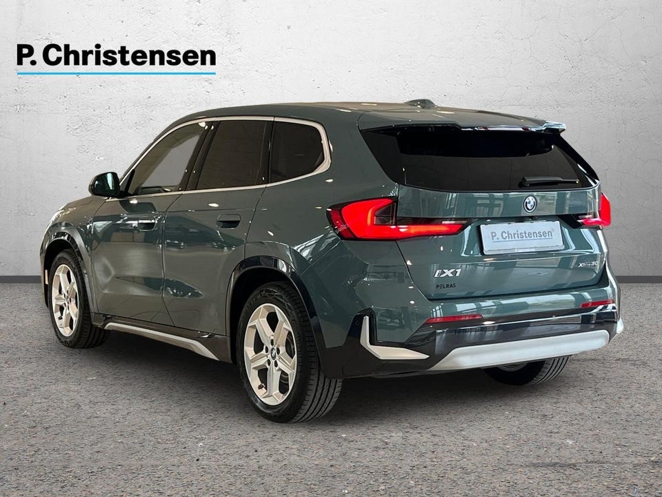 BMW iX1 xDrive30 X-Line 5d