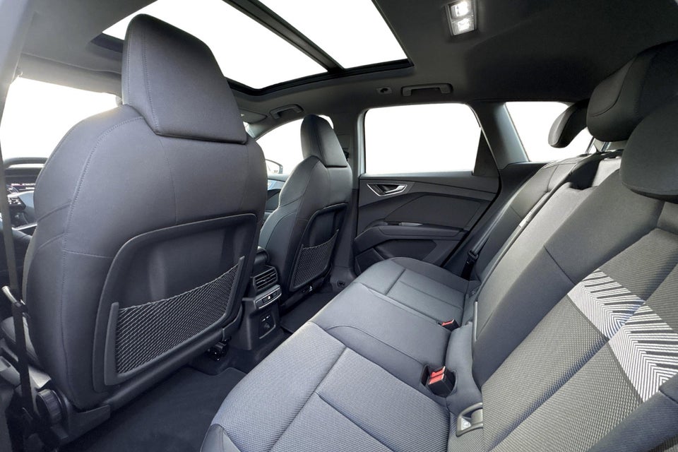 Audi Q4 e-tron 45 S-line Edition 5d
