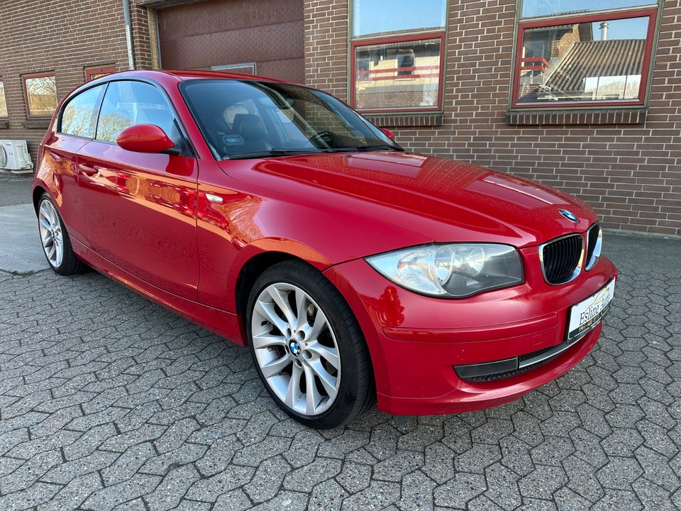 BMW 118i 2,0 Advantage 3d