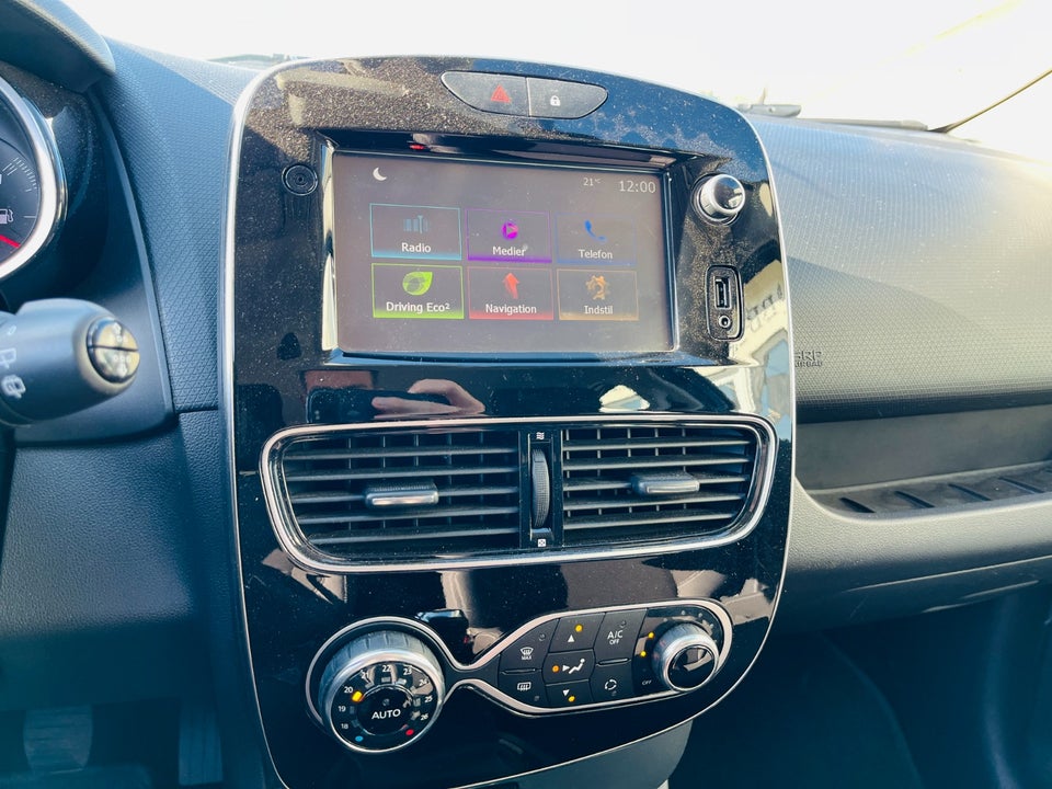 Renault Clio IV 0,9 TCe 90 Zen Sport Tourer 5d