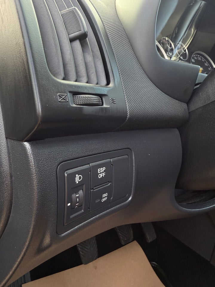 Hyundai i30 1,4 CVVT Classic Sun CW 5d