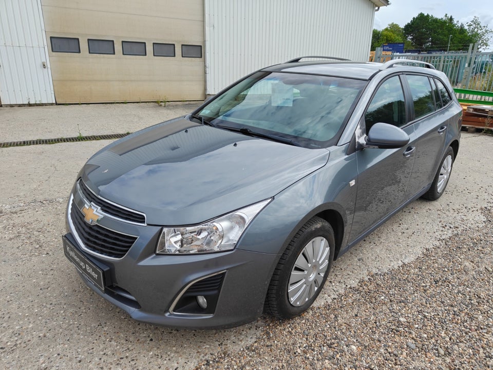 Chevrolet Cruze 1,8 LTZ stc. 5d