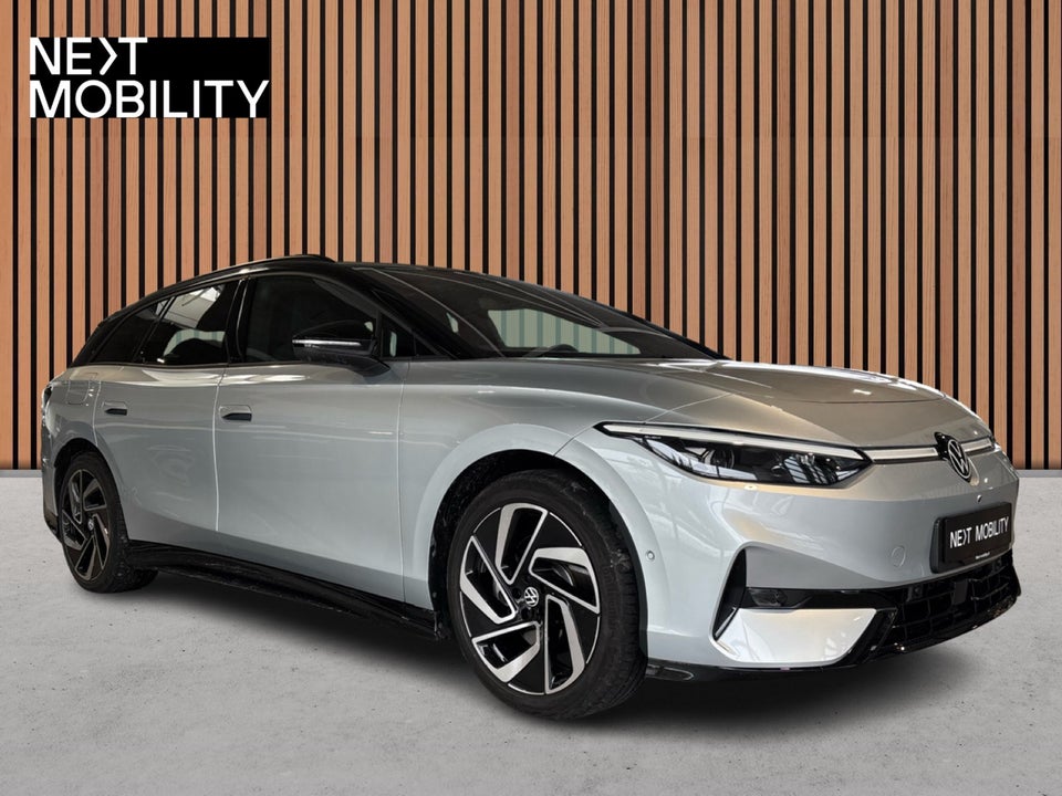 VW ID.7 77 Style Tourer 5d