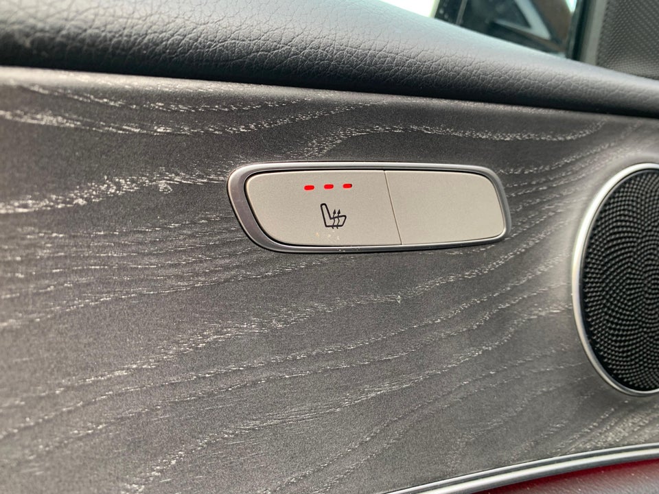 Mercedes E300 de 2,0 AMG Line aut. 4d