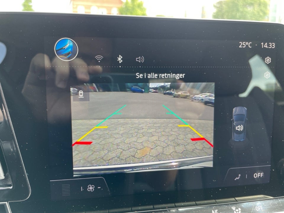 Renault Megane E-Tech 40 Equilibre 5d