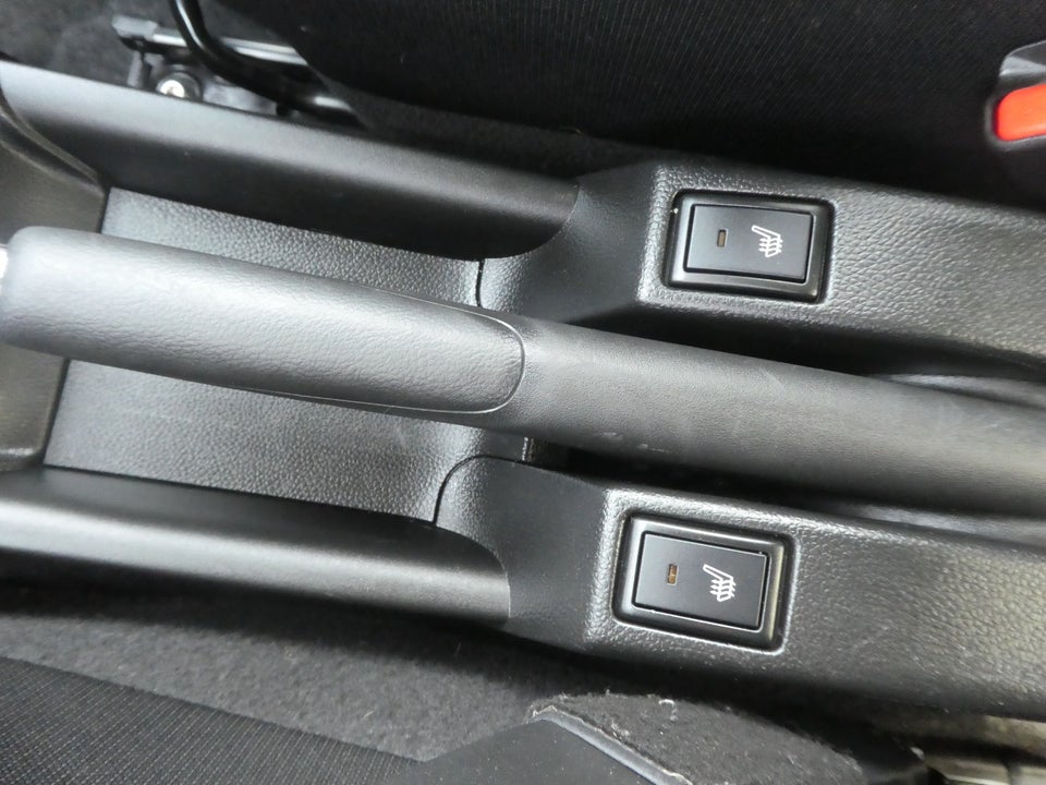 Suzuki Swift 1,2 Dualjet mHybrid Action 5d