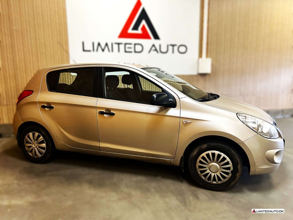 Hyundai i20 1,25 Classic 5d