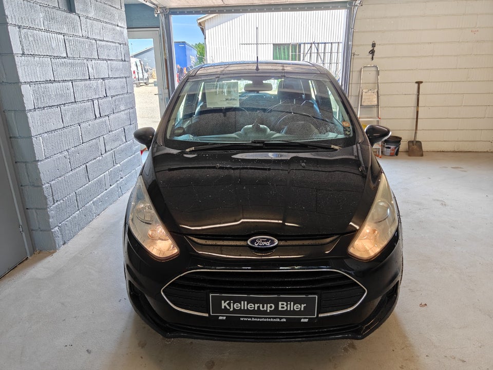 Ford B-MAX 1,0 SCTi 100 Titanium 5d