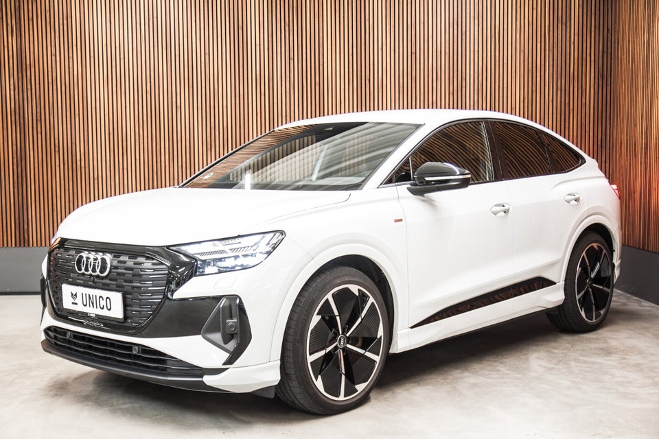Audi Q4 e-tron 40 S-line Sportback 5d