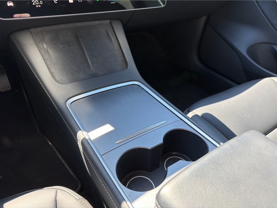 Tesla Model 3 Standard Range+ RWD 4d