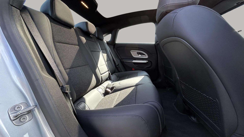 Mercedes CLA250+ electric Progressive Advance Plus 4d